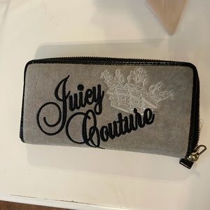 Juicy Couture wallet